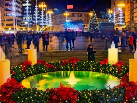 ADVENT V SRCU ZAGREBA