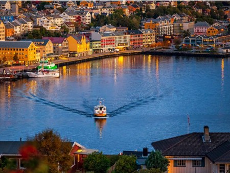 NORVEŠKA, DEŽELA ČAROBNIH FJORDOV IN LEDENIKOV